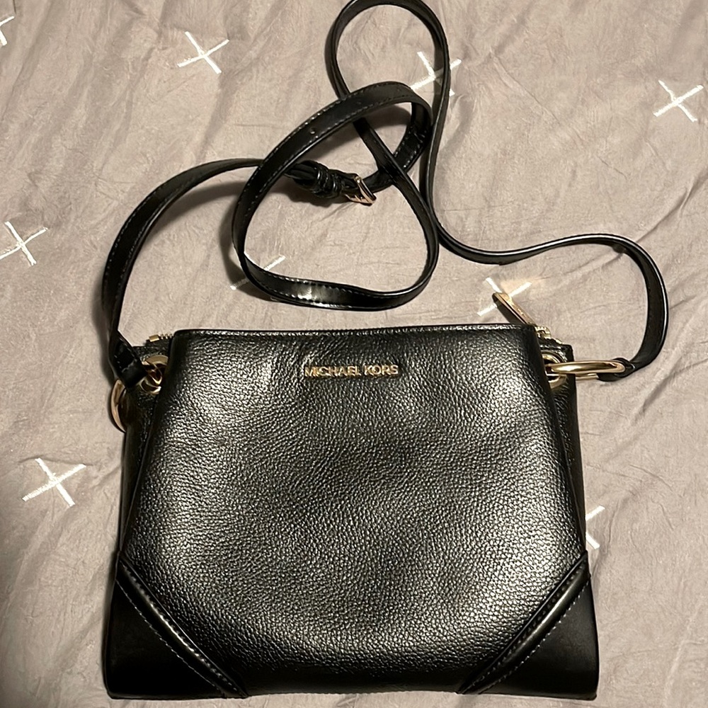 Michael Kors black crossbody purse